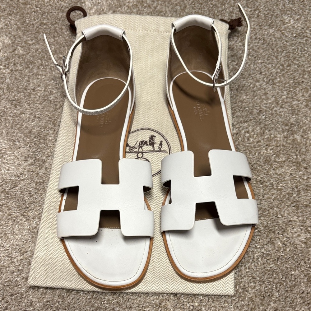 Hermes White Calfskin Leather Santorini Sandals